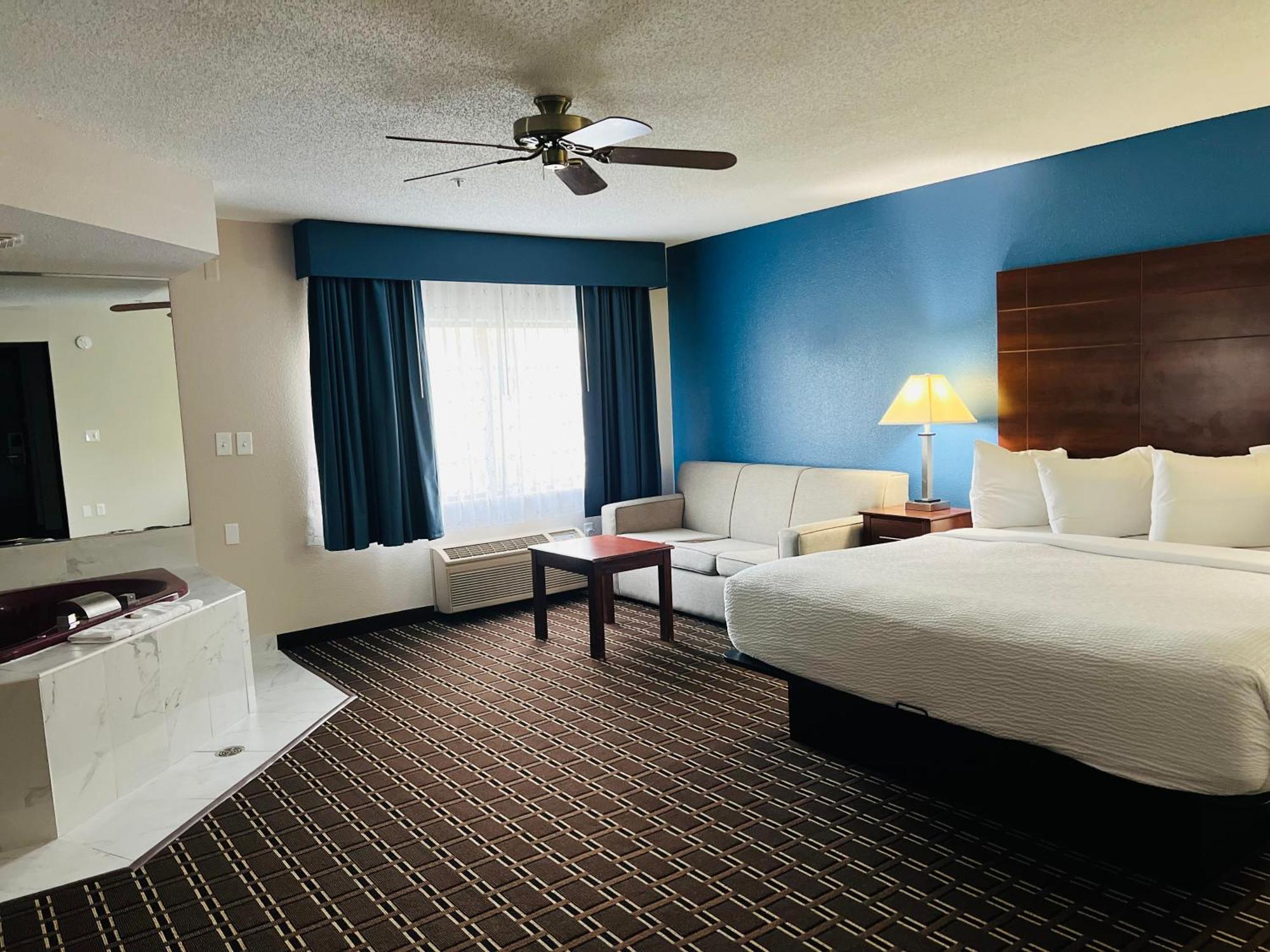 Baymont By Wyndham La Crosse/Onalaska Экстерьер фото